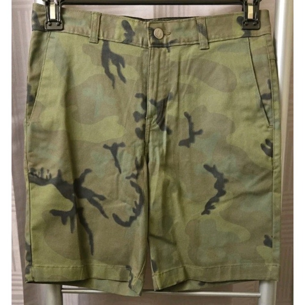 Volcom Vmonty Mens‎ Stretch Shorts Camouflage Size 30x8 NWOT